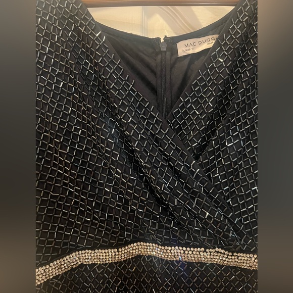 Mac Duggal BEADED BUTTERFLY SLEEVE COLUMN GOWN - Picture 5 of 16